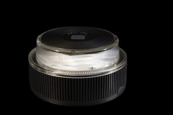 Las balizas V16 serán obligatorias desde enero y su uso presenta particularidades en los camiones frente a los turismos